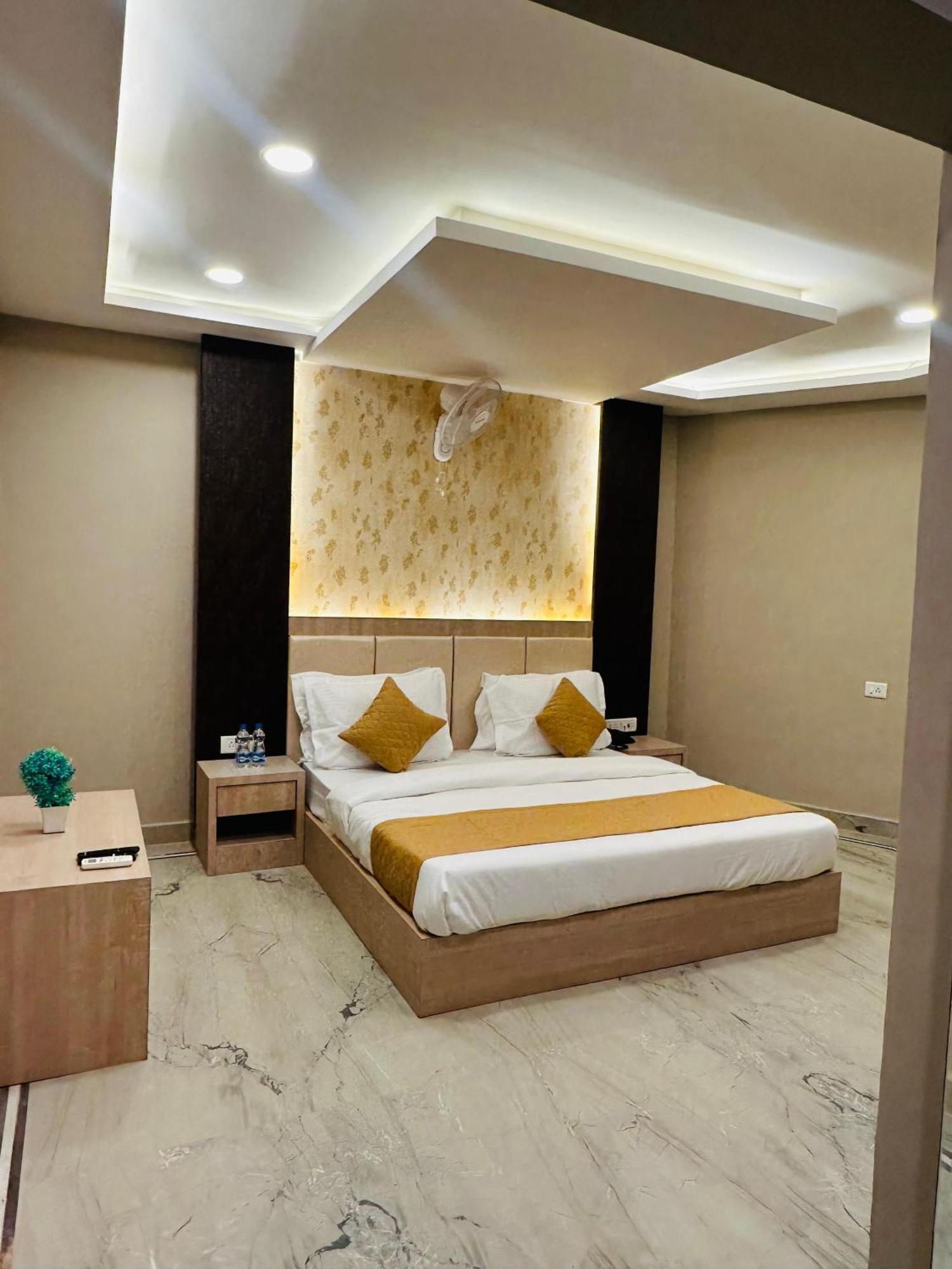 Hotel The Grand Agastya Kaohni Exteriér fotografie